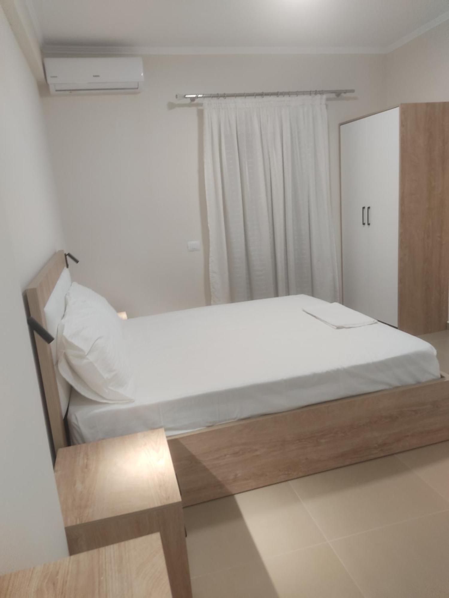 Lukova Center Apartments Eksteriør billede